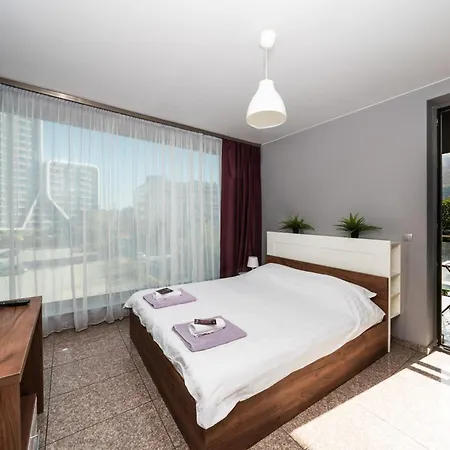 Apartman Modern 2 With Parking Next To Bulgaria Mall *