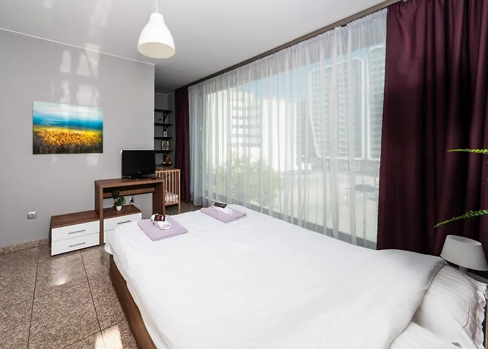 Appartement Modern 2 With Parking Next To Bulgaria Mall