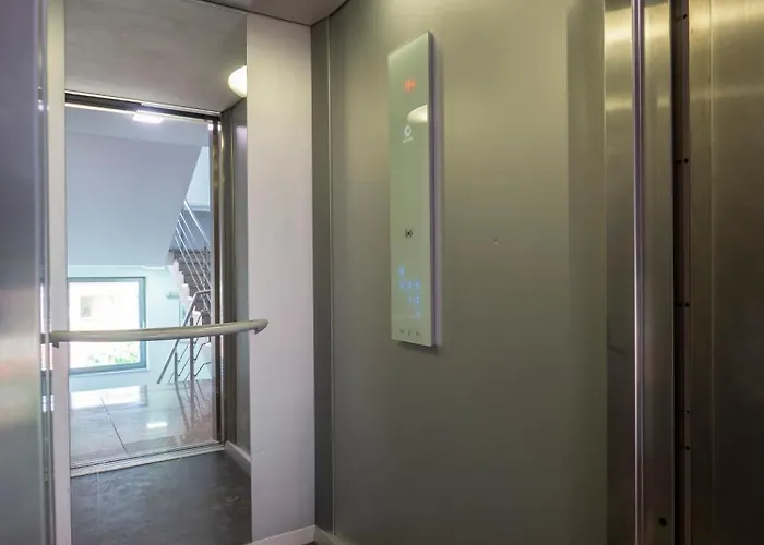 Apartment Modern 2 With Parking Next To Bulgaria Mall *