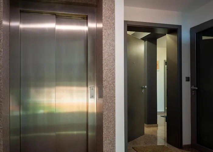 Appartement Modern 2 With Parking Next To Bulgaria Mall Sofia